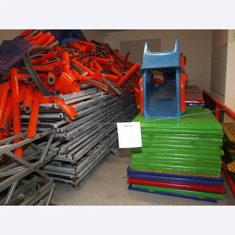 Construcción en bastidor de un parque infantil cubierto con accesorios, Monkey Grove, pista Ninja, "esponjas" de juegos blandos-8
